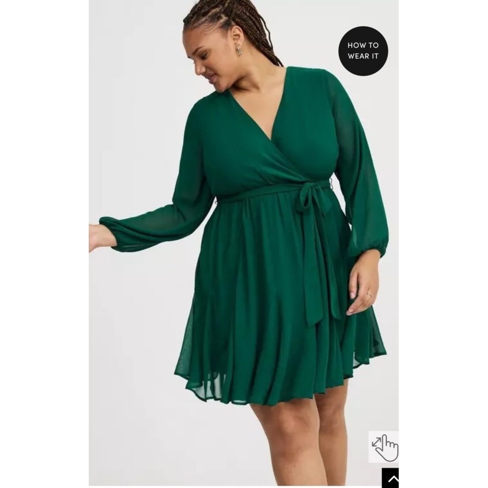 Torrid Emerald Green Chiffon Surplice Mini Dress – Size 3 (3X) Long Sleeve
